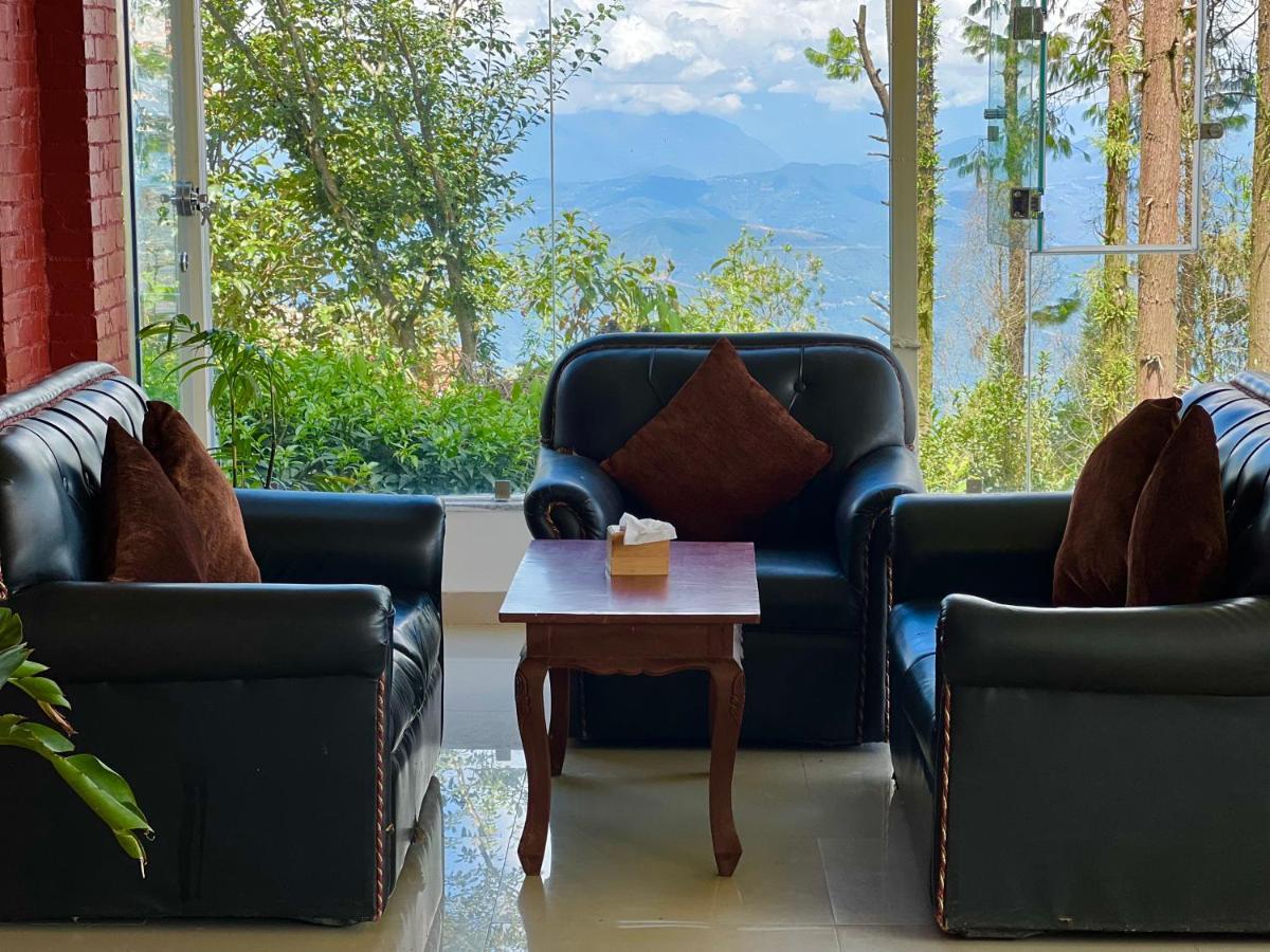 Mount Everest Hotel & Resort ناغاركوت المظهر الخارجي الصورة