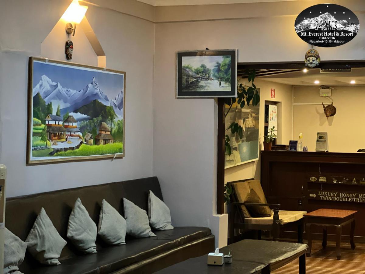 Mount Everest Hotel & Resort ناغاركوت المظهر الخارجي الصورة