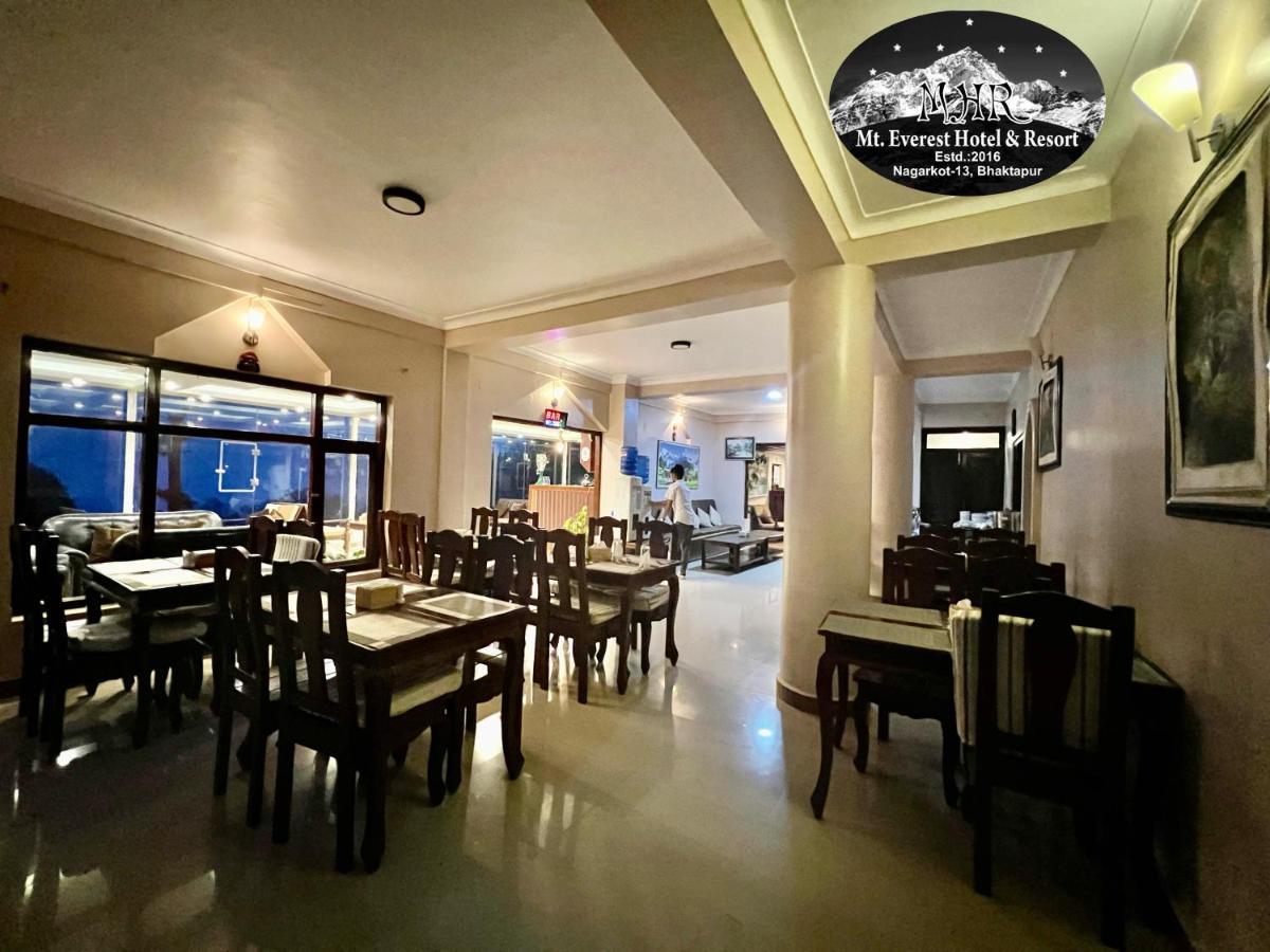 Mount Everest Hotel & Resort ناغاركوت المظهر الخارجي الصورة