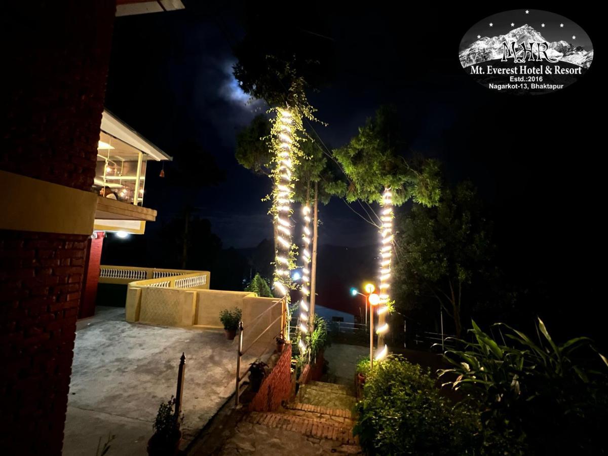 Mount Everest Hotel & Resort ناغاركوت المظهر الخارجي الصورة