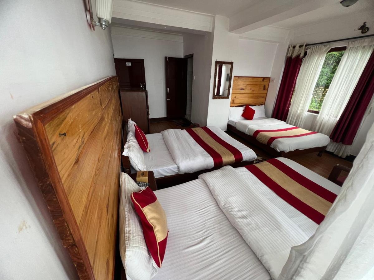 Mount Everest Hotel & Resort ناغاركوت المظهر الخارجي الصورة