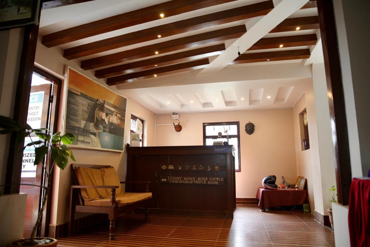 Mount Everest Hotel & Resort ناغاركوت المظهر الخارجي الصورة